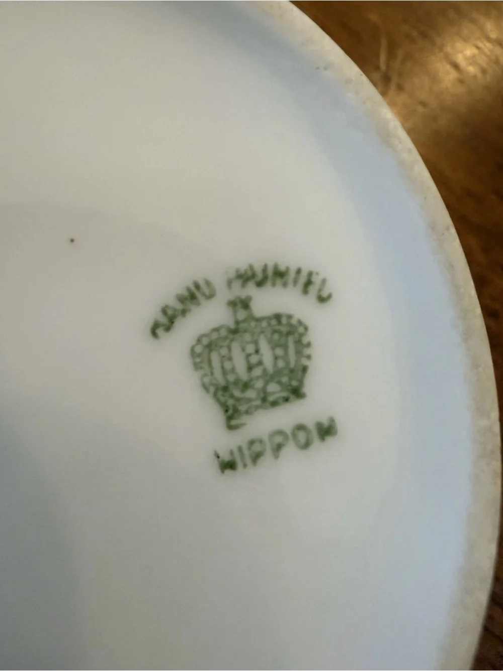 Vintage Hand-Painted Nippon Covered Trinket Dish | Moriage Floral Porcelain - Picture 7 of 7
